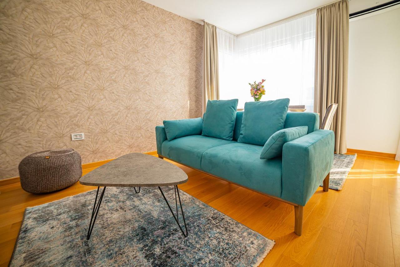 Zoe Apartment Нови-Сад Экстерьер фото