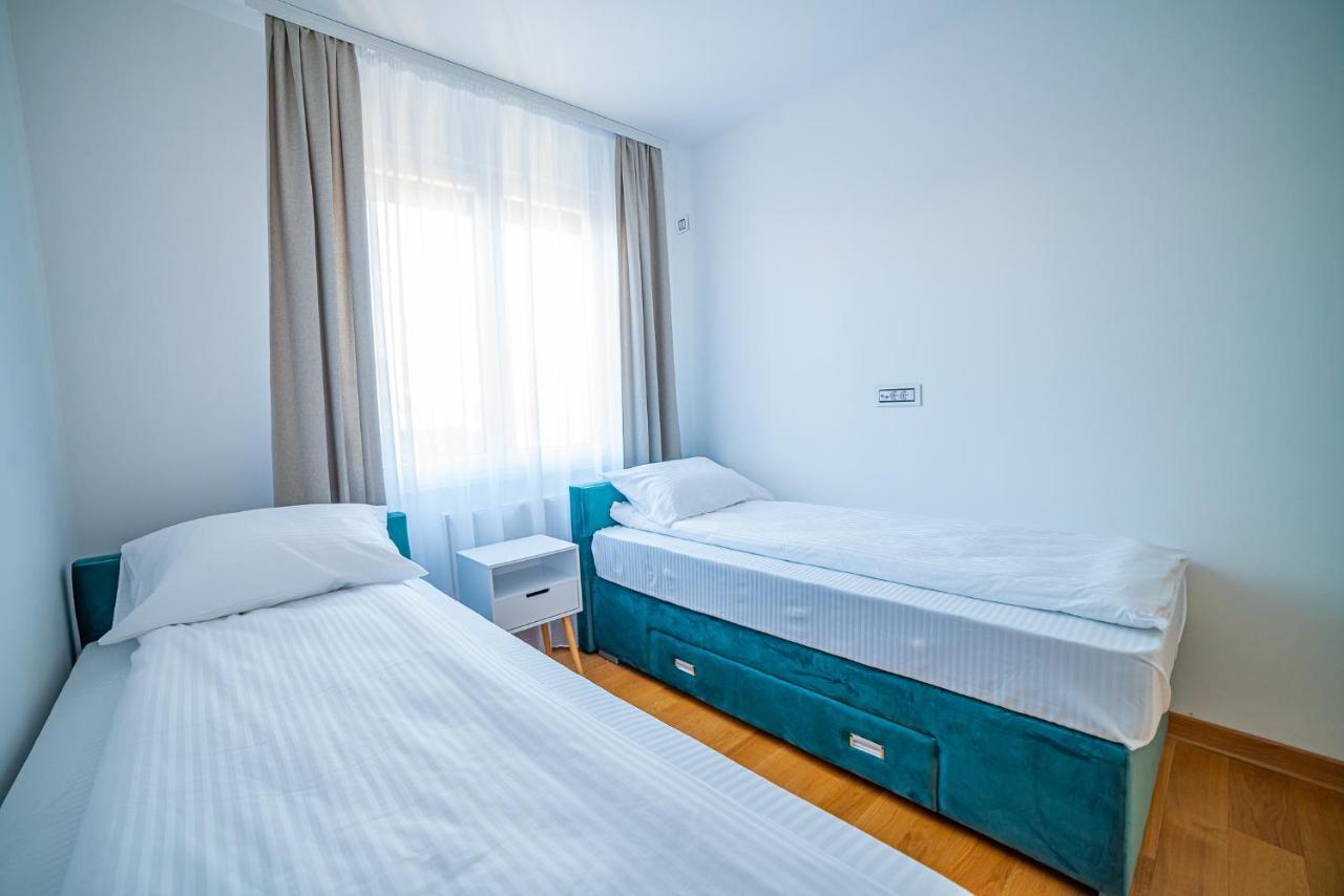 Zoe Apartment Нови-Сад Экстерьер фото