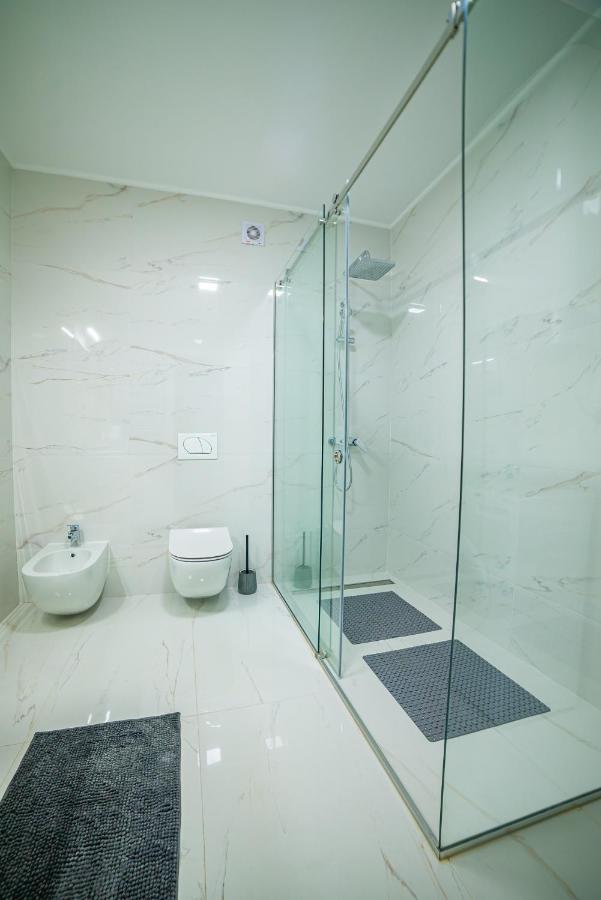 Zoe Apartment Нови-Сад Экстерьер фото